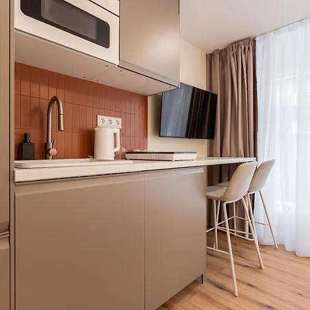 Asboth Boutique Suites, Location By Bqa Lägenhet *