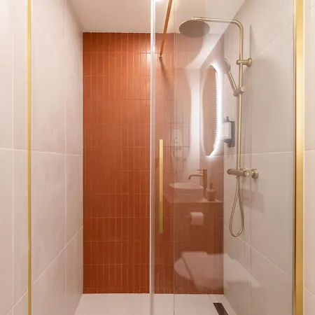 Lägenhet Asboth Boutique Suites, Location By Bqa