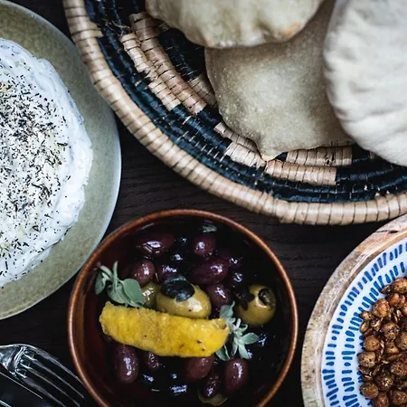 Apartmán Asboth Boutique Suites, Location By Bqa