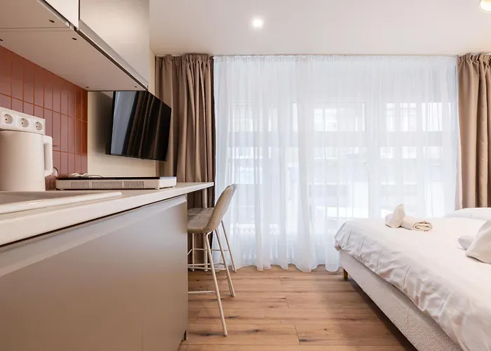Asboth Boutique Suites, Location By Bqa * ブダペスト