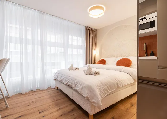Asboth Boutique Suites, Location By Bqa شقة *