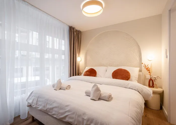 Asboth Boutique Suites, Location By Bqa شقة